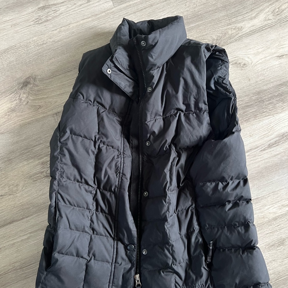 LL bean size small puffy vest